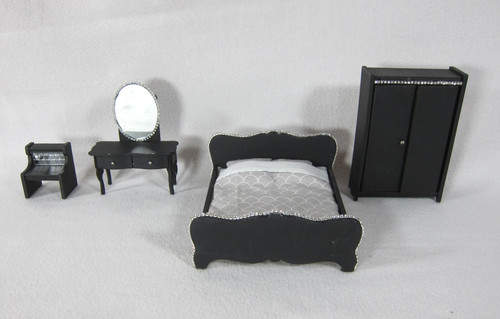 Set dolls house wooden - of,