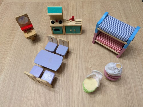Bundle wooden dolls house - dolls,