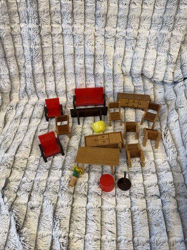 Small vintage wooden - small,