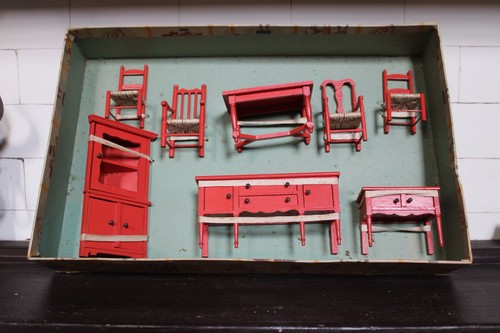 Vintage dolls house red - vintage,
