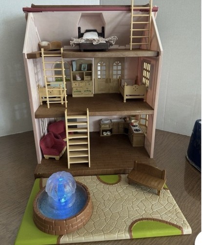 Storey multi room wooden - 3-storey,