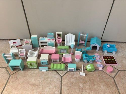 Wooden dolls house furniture - wooden,