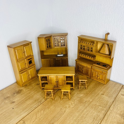 Vintage wooden dolls - dolls, house
