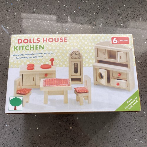 Doll house quality - house,
