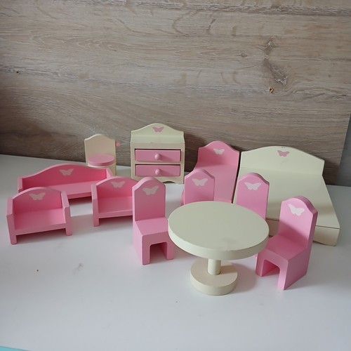 Wooden dolls house furniture - dolls,